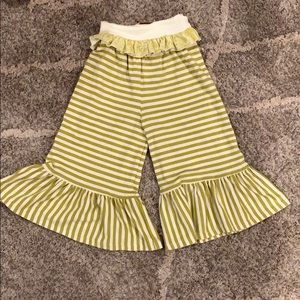 Persnickety olive and cream stripped pants